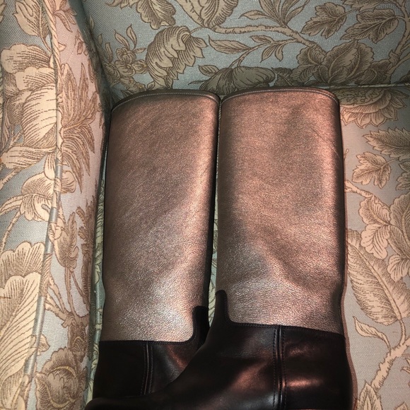 TWO TONE CHANEL RIDING BOOT SZ 38 METALLIC &BLACK - Picture 8 of 12